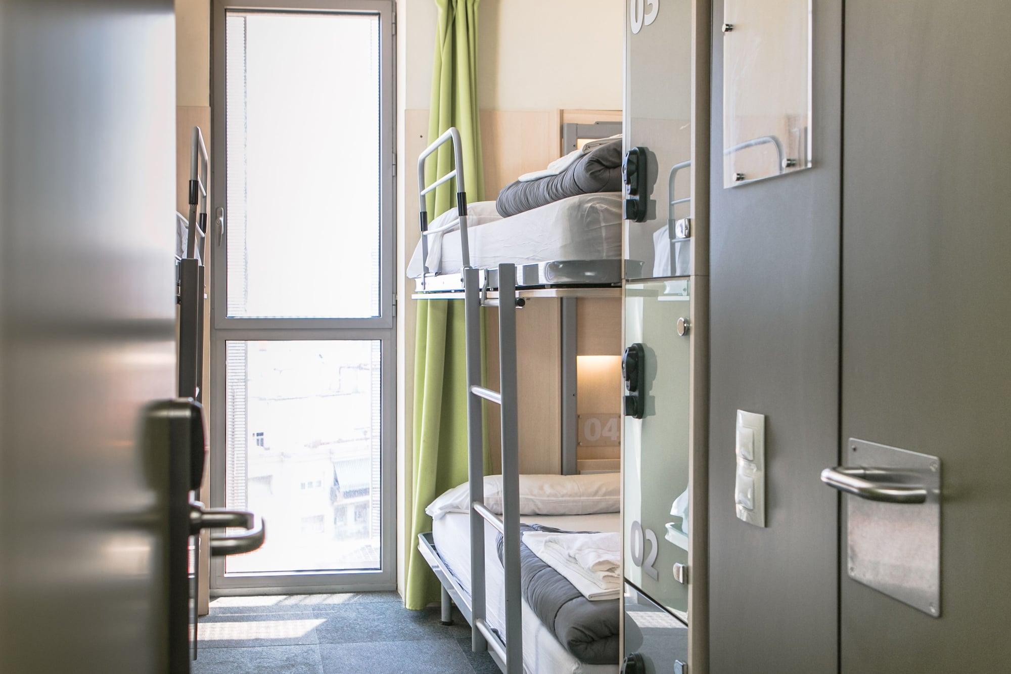 Urbany Hostal Barcelona